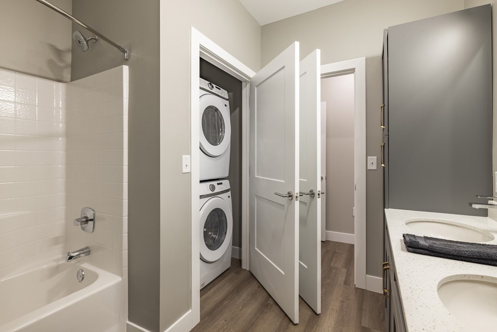 Luxurious Bathroom at Preserve at Sycamore Creek, Missouri 65065