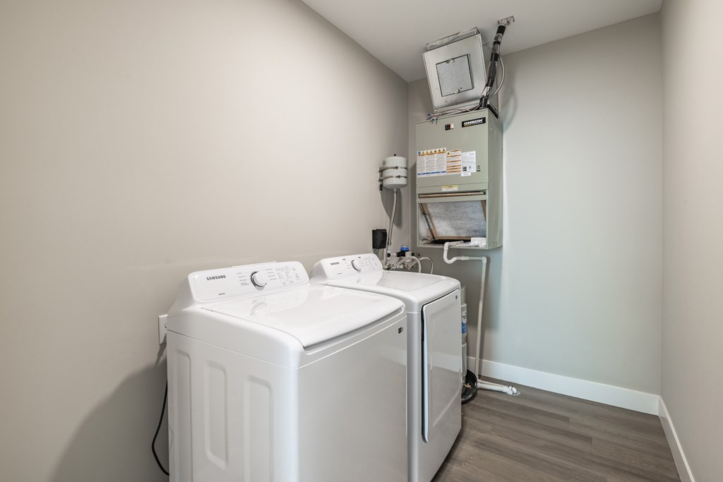 In Unit Washer Dryer at Preserve at Sycamore Creek, Missouri 65065