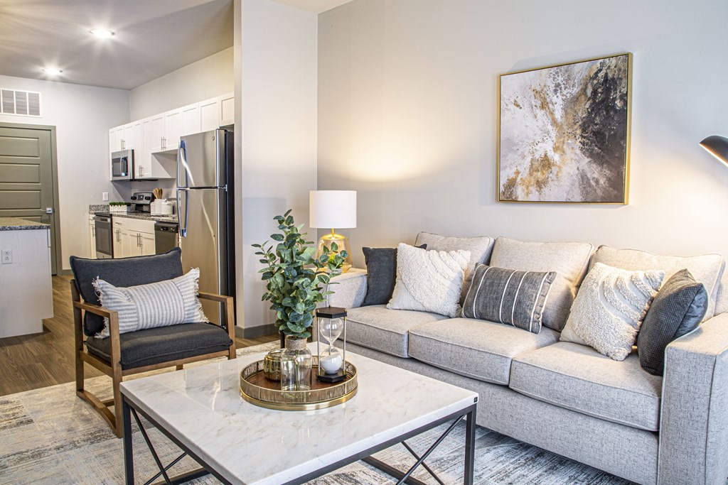 Living Room With Kitchen at Heartland View Apartments, Missouri