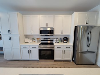 903 NW Black Twig Circ 3 Beds Apartment for Rent - Photo Gallery 5