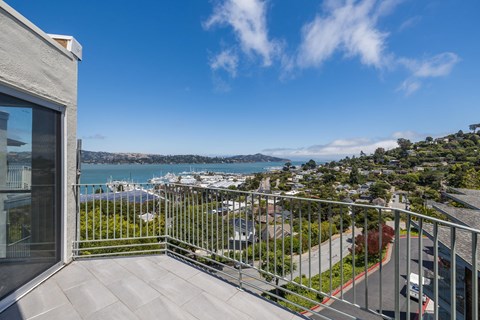 5-65 Rodeo Avenue 1-3 Beds Apartment for Rent