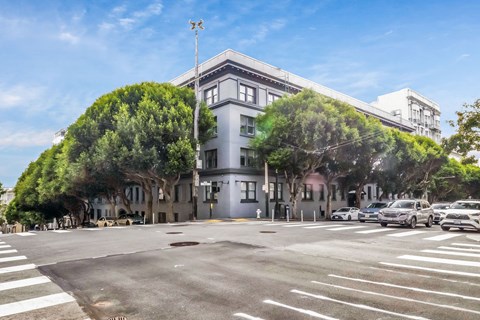 825 Post Street Studio-2 Beds Apartment for Rent