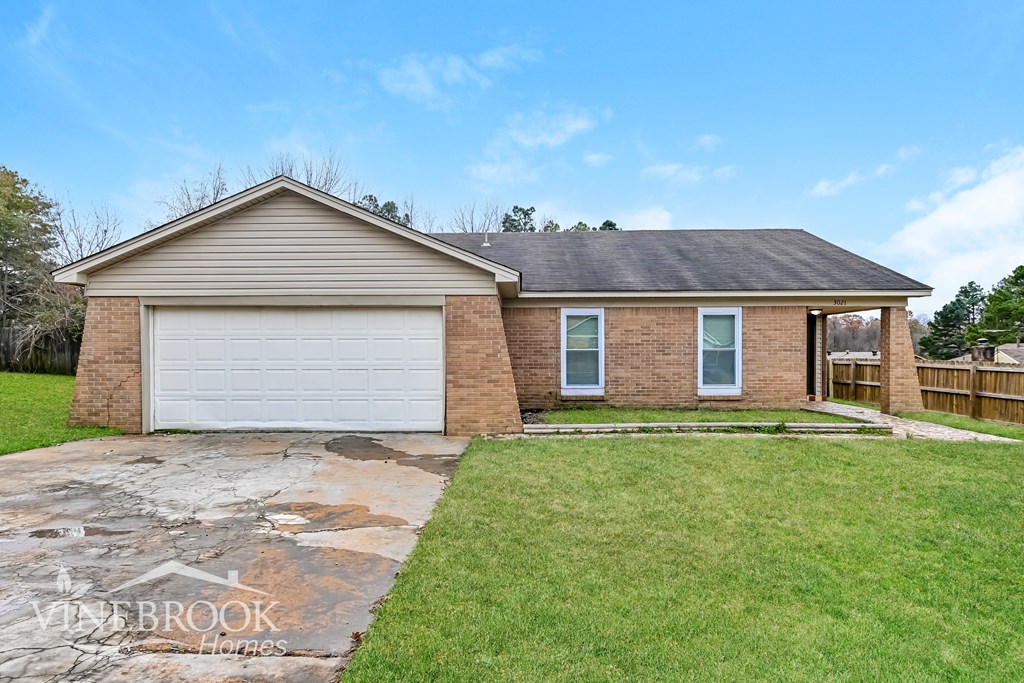 3021 Meadowfair Rd