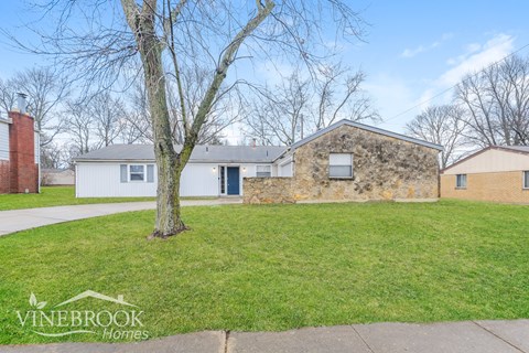4447 Procuniar Drive 3 Beds Apartment for Rent