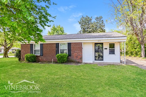 877 N Mendenhall Rd 3 Beds Apartment for Rent