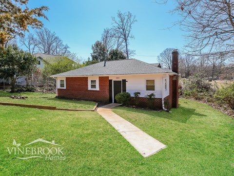 13 Brookforest Dr 3 Beds Apartment for Rent