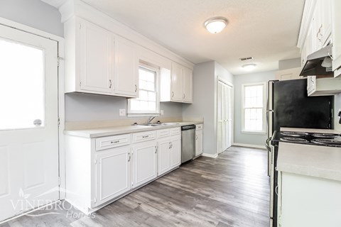 331 S Royal Tower Dr