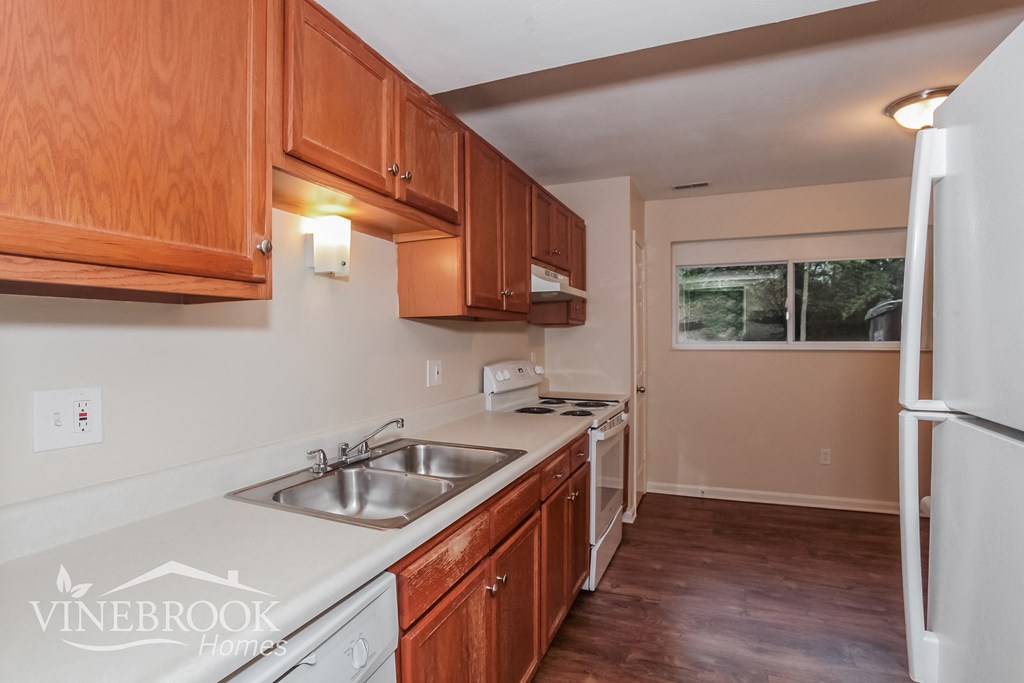 568 Pedretti Ave Unit B