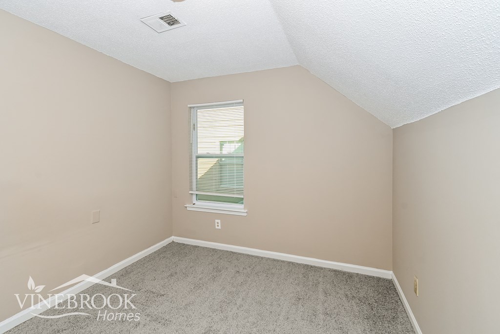 3954 Chelsea Hill Dr