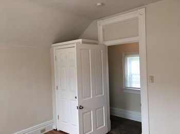 1713 Garrard St 2 Beds House for Rent - Photo Gallery 7