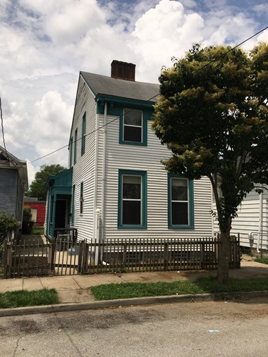 1713 Garrard St 2 Beds Apartment for Rent