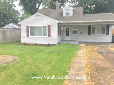 433 Bellaire Ave 3 Beds House for Rent Photo Gallery 1