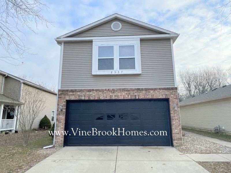 2337 Collins Way