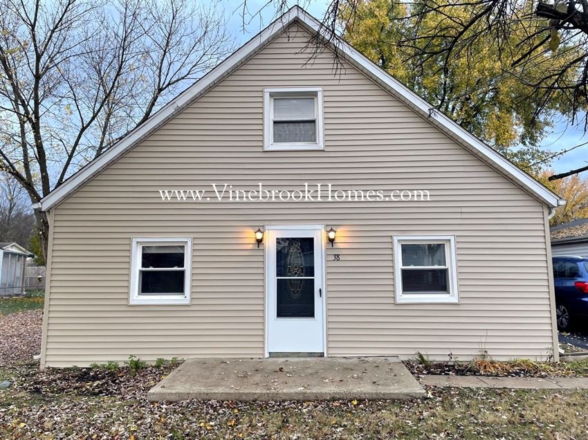 38 Wilson Ave