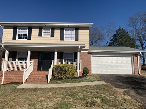 26 Willowood Dr 4 Beds Apartment for Rent