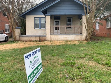 204 S Panama St 3 Beds Apartment for Rent