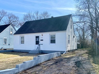 1927 Gault St 3 Beds House for Rent - Photo Gallery 1