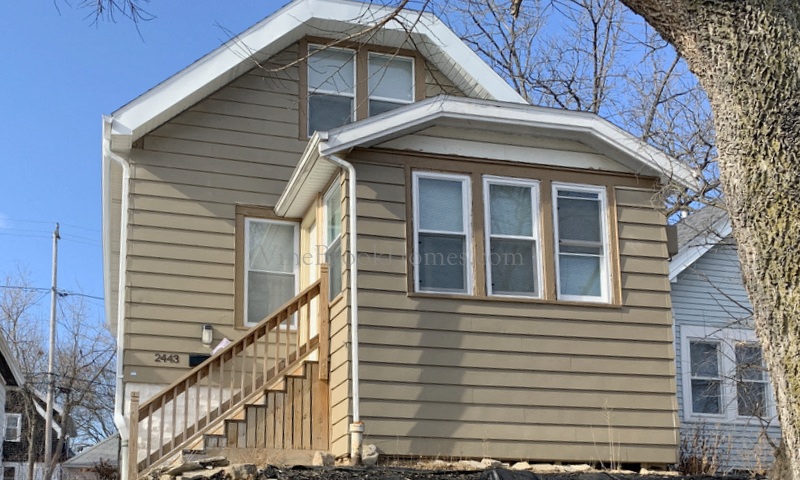 2443 N 53rd St is a similar property to Aspen Crossing Apartments located in Milwaukee