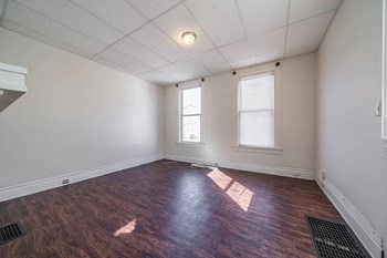 1713 Garrard St 2 Beds House for Rent - Photo Gallery 13