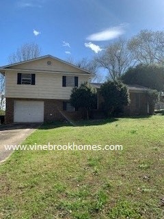 317 Saint John Rd NW