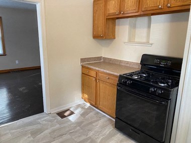 1368 Manchester Ave 2 Beds House for Rent - Photo Gallery 2