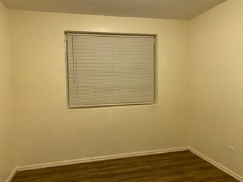 5905 Annex Ct 4 Beds House for Rent - Photo Gallery 3