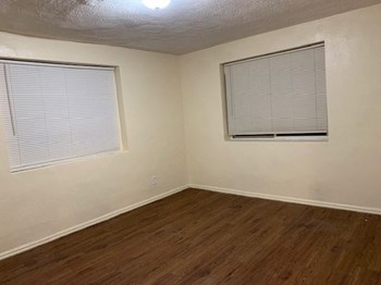 5905 Annex Ct 4 Beds House for Rent - Photo Gallery 4