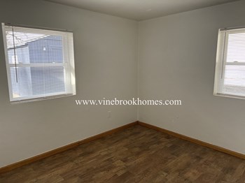 990 Harrison St 2 Beds House for Rent - Photo Gallery 5