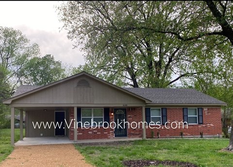 4685 Lone Rock Cv 3 Beds Apartment for Rent