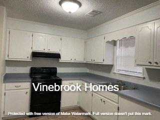 Kitchen Updated Appliances