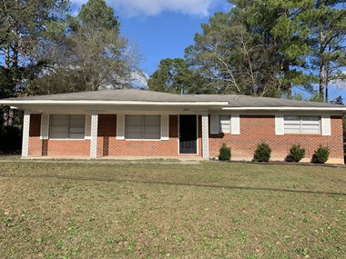 2407 Birdie Dr 3 Beds House for Rent Photo Gallery 1