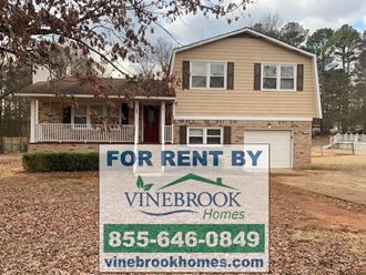 844 Pine Grove Rd 4 Beds Apartment for Rent