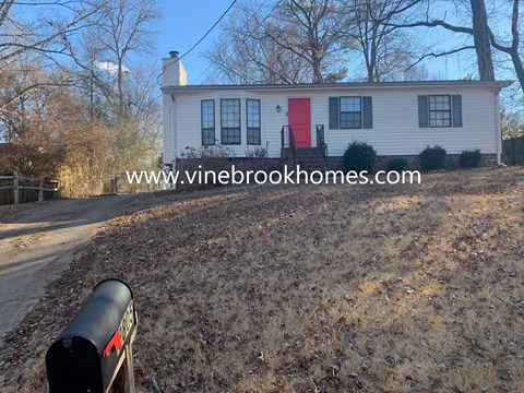 2805 Martin St 3 Beds Apartment for Rent