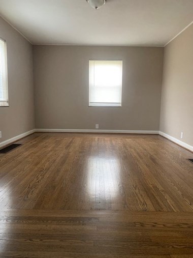 6918 Grace Ave 2 Beds Apartment for Rent