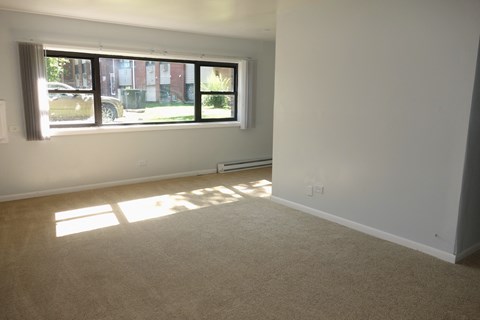 1100 W Lincoln Hwy Studio-4 Beds Apartment for Rent - Photo Gallery 34