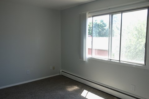 1100 W Lincoln Hwy Studio-4 Beds Apartment for Rent - Photo Gallery 49