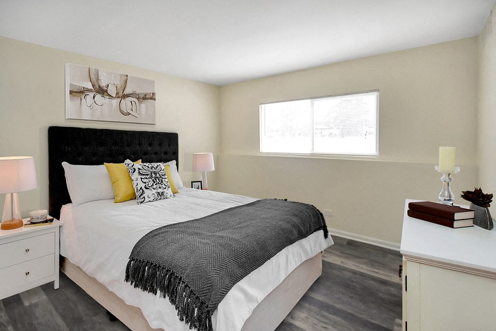 Interior picture, bedroom