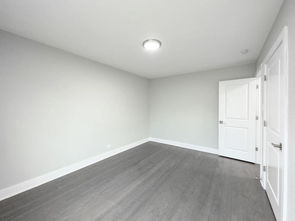 549-607 Sheridan Rd.