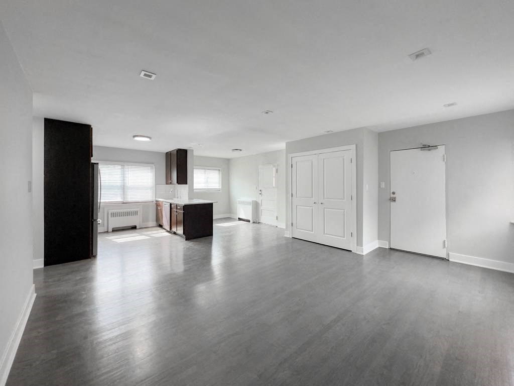 549-607 Sheridan Rd.