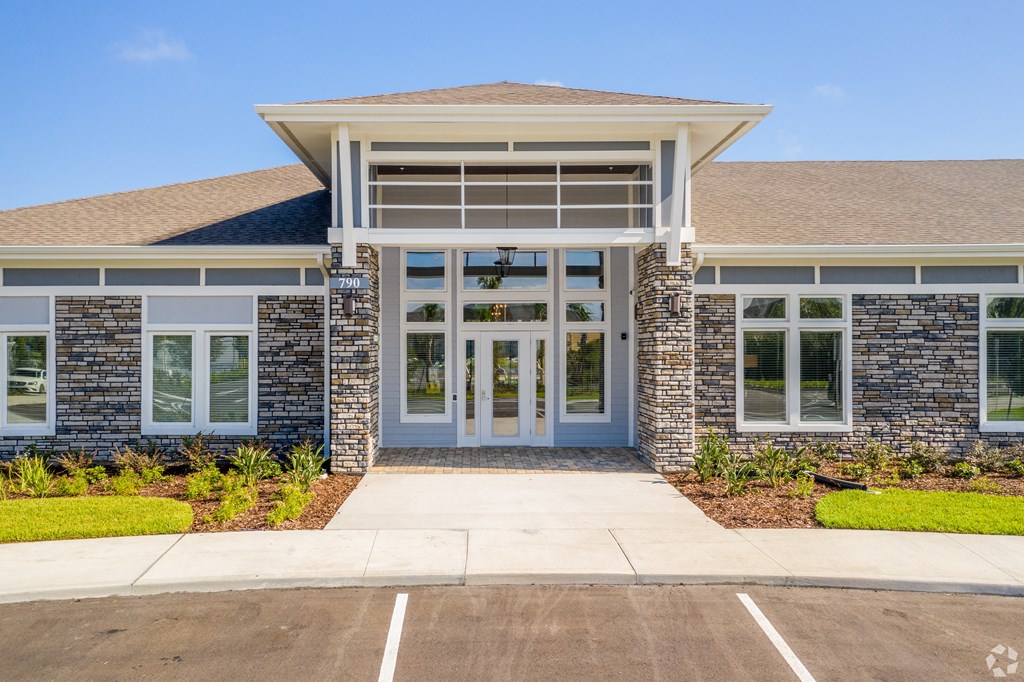 Clubhouse and Leasing Office