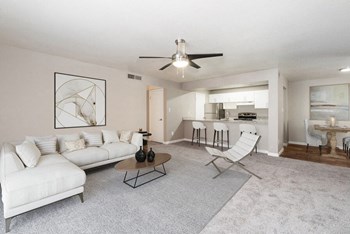 Model living room and dining room - Photo Gallery 3