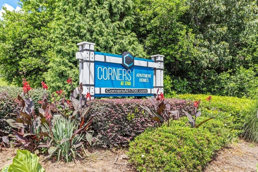 Property entrance sign