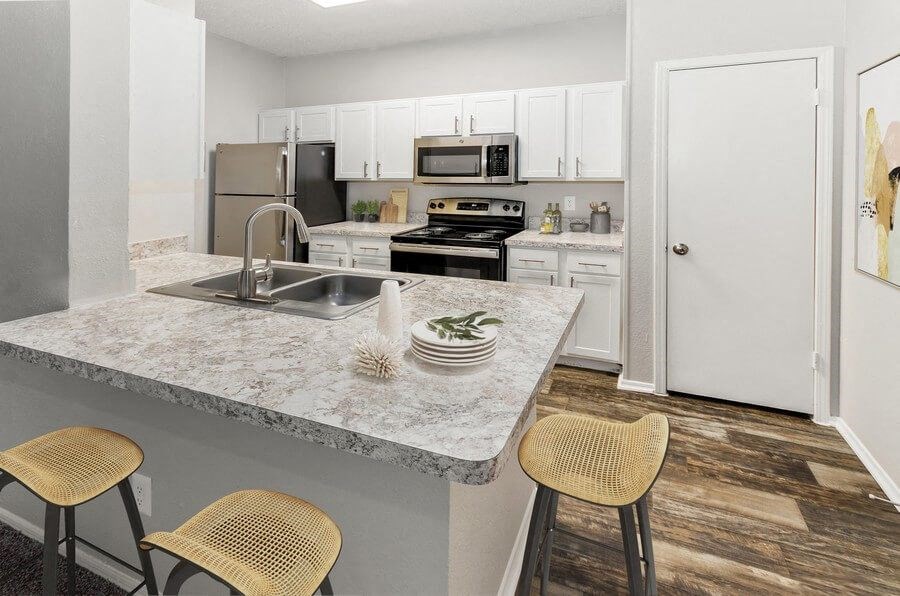 Heatherstone Apartment Homes