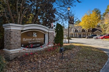 Property signage at entry - Photo Gallery 21