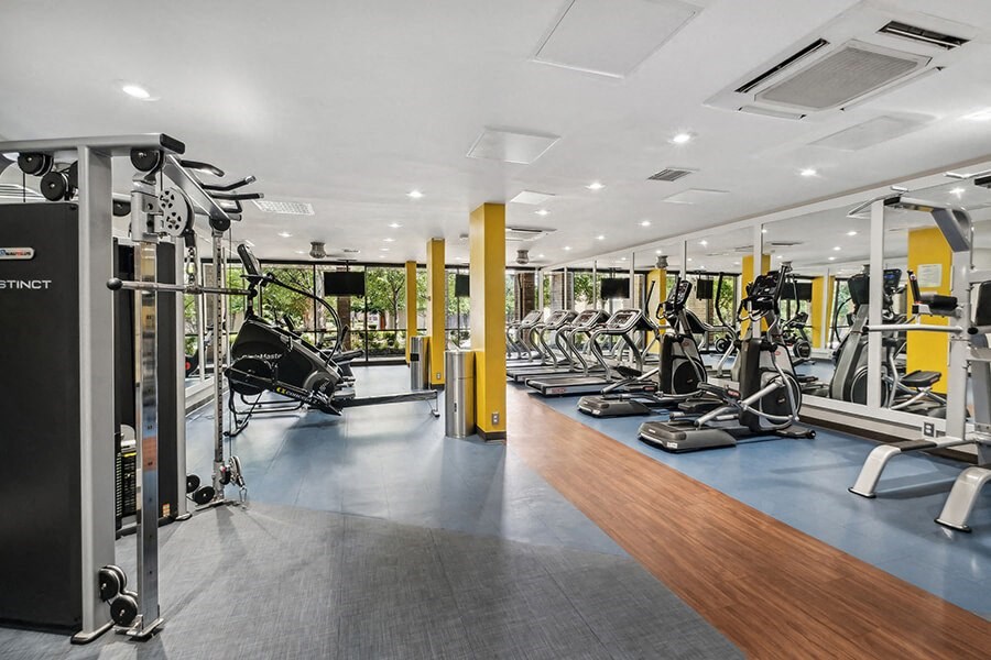 Community Fitness Center with Equipment at Mason Van Dorn Apartments located in Alexandria, VA.