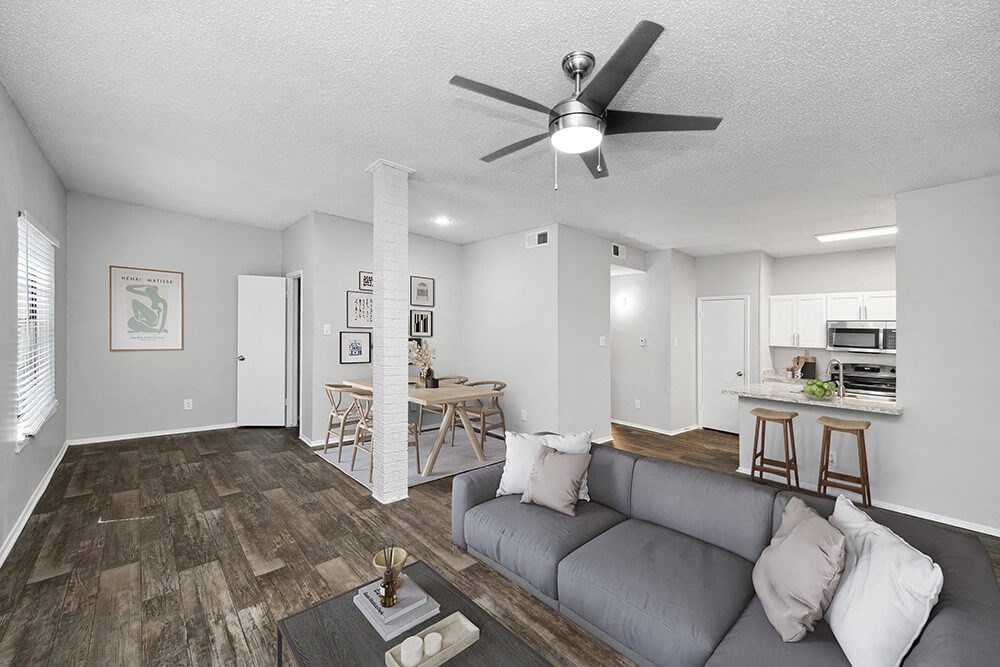 Heatherstone Apartment Homes