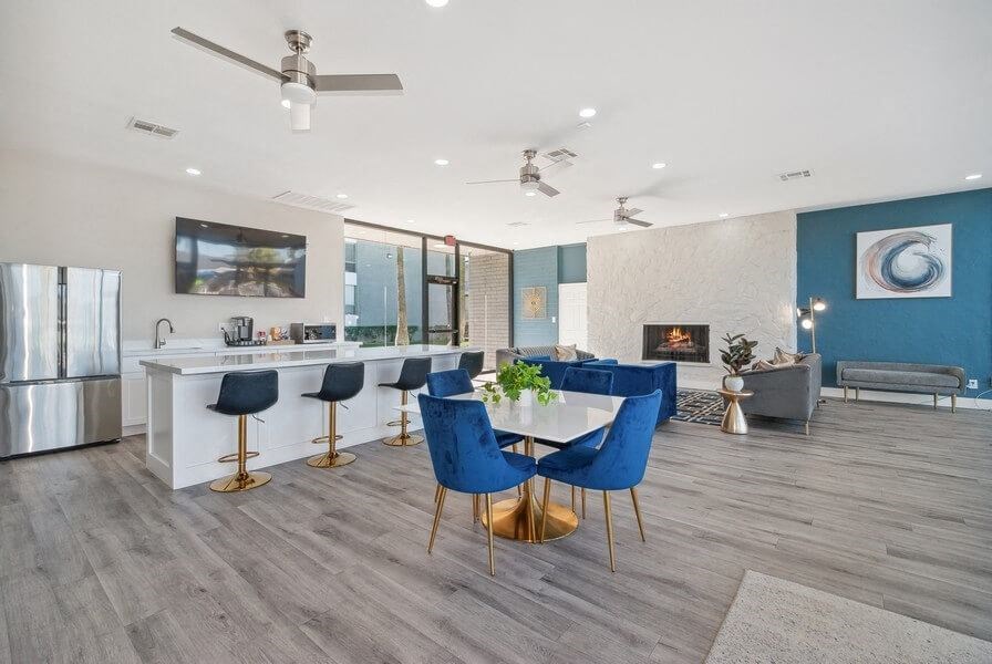 Clubhouse interior lounge