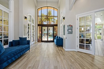 Clubhouse and leasing office entrance interior - Photo Gallery 24