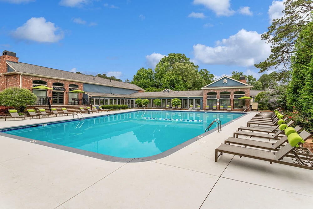 Resort-style swimming pool