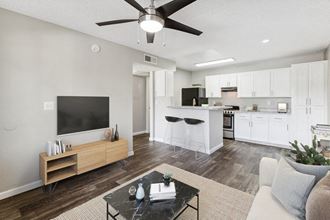 Model living room and kitchen - Photo Gallery